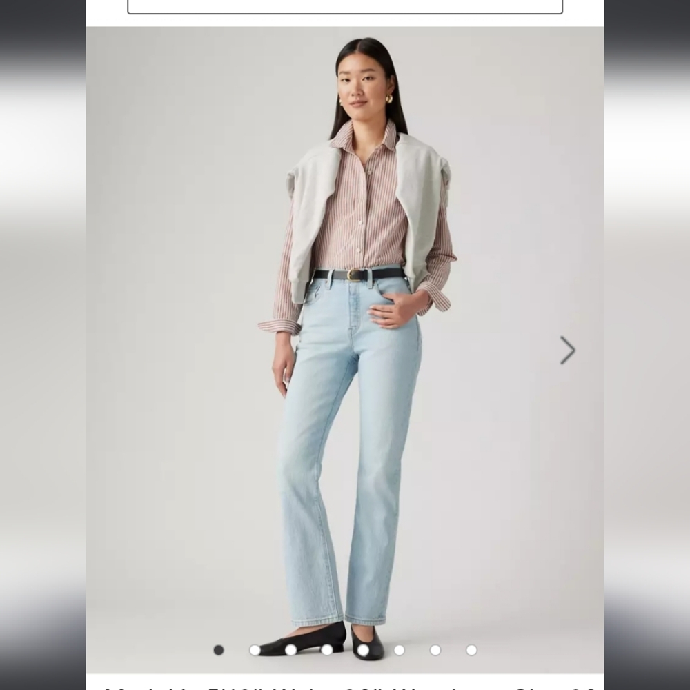 Levi's Women's Light Blue 501 Original STRAIGHT LEG